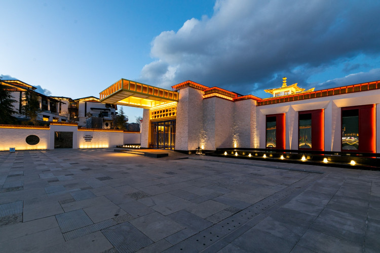 【住进迪庆月光城英迪格酒店,感受设计之美】